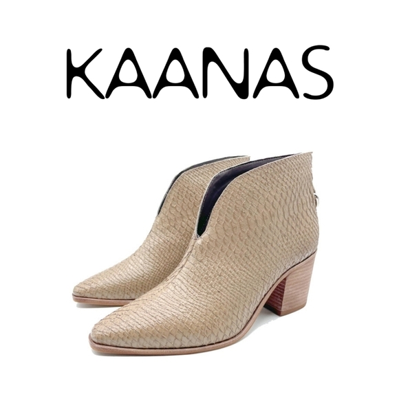 Kaanas Shoes - Kaanas - Morellino Snake Booties in Taupe - Size 6